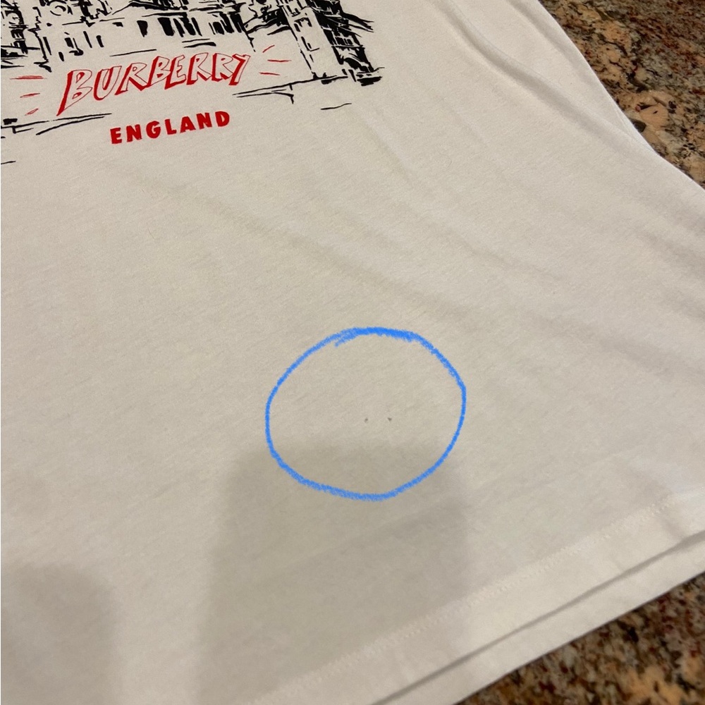 BURBERRY ICONS Tee - Picture 3 of 9